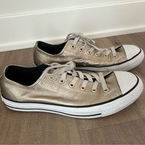 Converse All Star Gold Leather Women’s Size 9 Low Top Sneakers